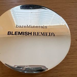 Bare Minerals Blemish Remedy Powder